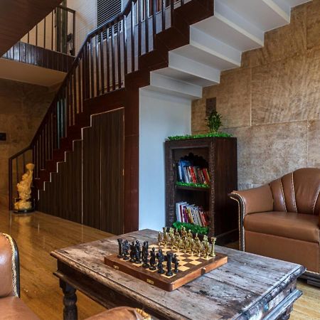 Saffronstays Urja, Lonavala - Private Villa With 2 Pools, Spa Room, Private Elevator & Waterfall Exterior photo