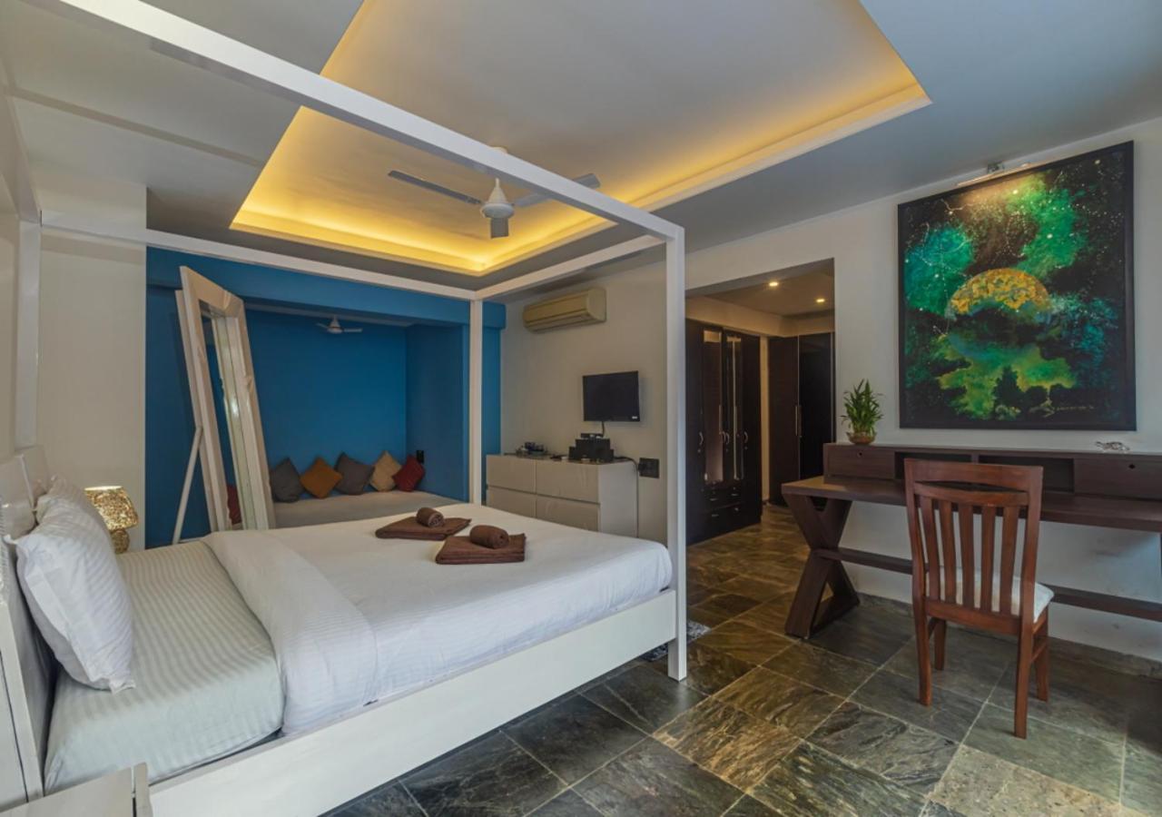 Saffronstays Urja, Lonavala - Private Villa With 2 Pools, Spa Room, Private Elevator & Waterfall Exterior photo
